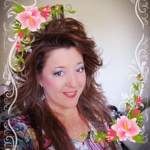 Meet your Posher, Pamela